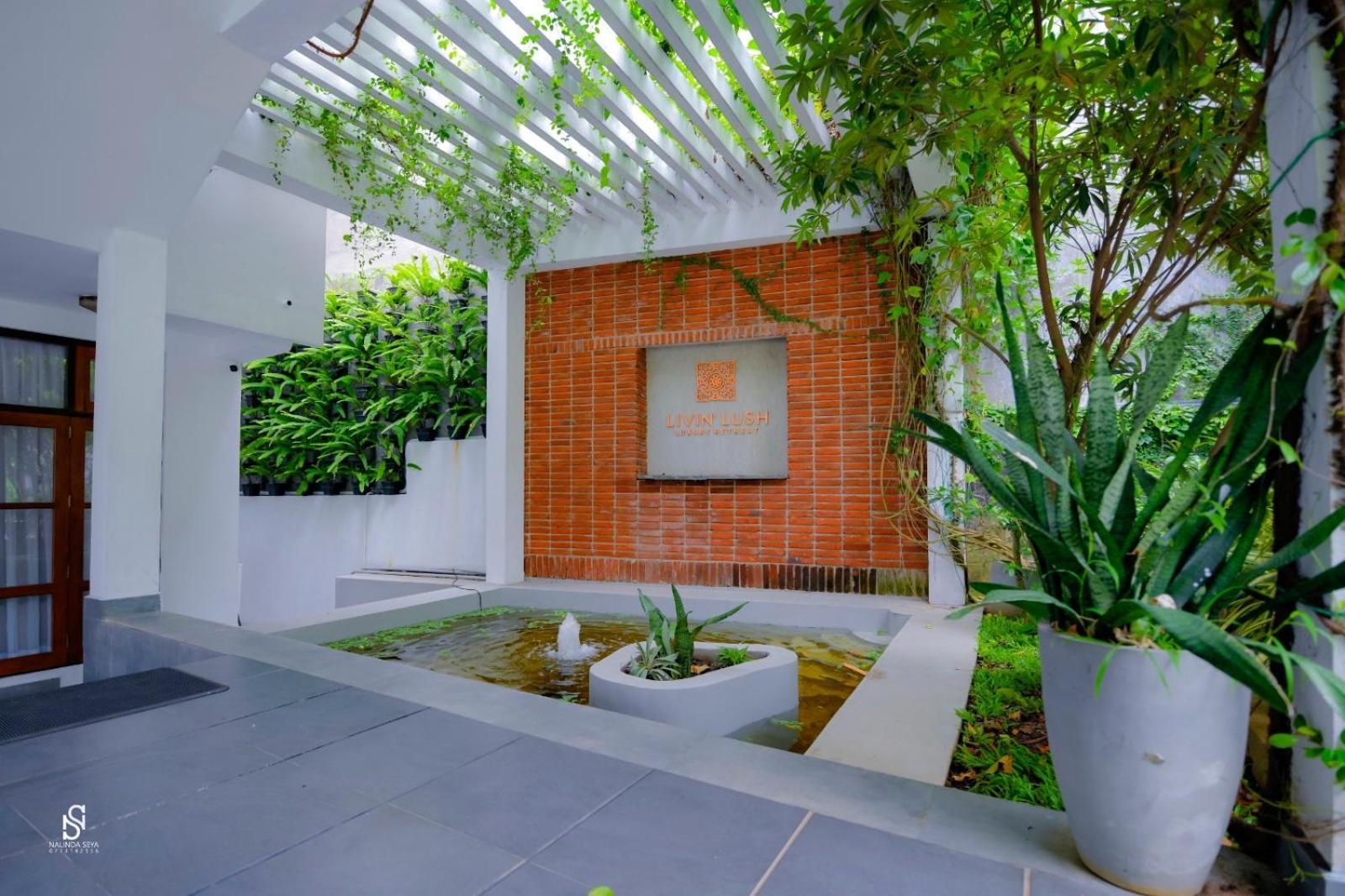 Livin Lush Luxury Retreat Hotel Anuradhapura Exterior photo